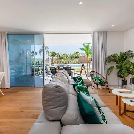 Miami Apartment *